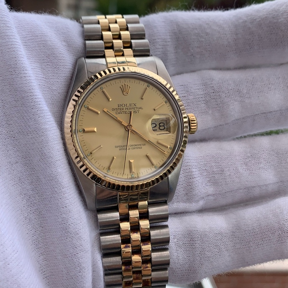 ROLEX DATEJUST 18K GOLD AND STAINLESS STEAL TWO TONE UNISEX WATCH